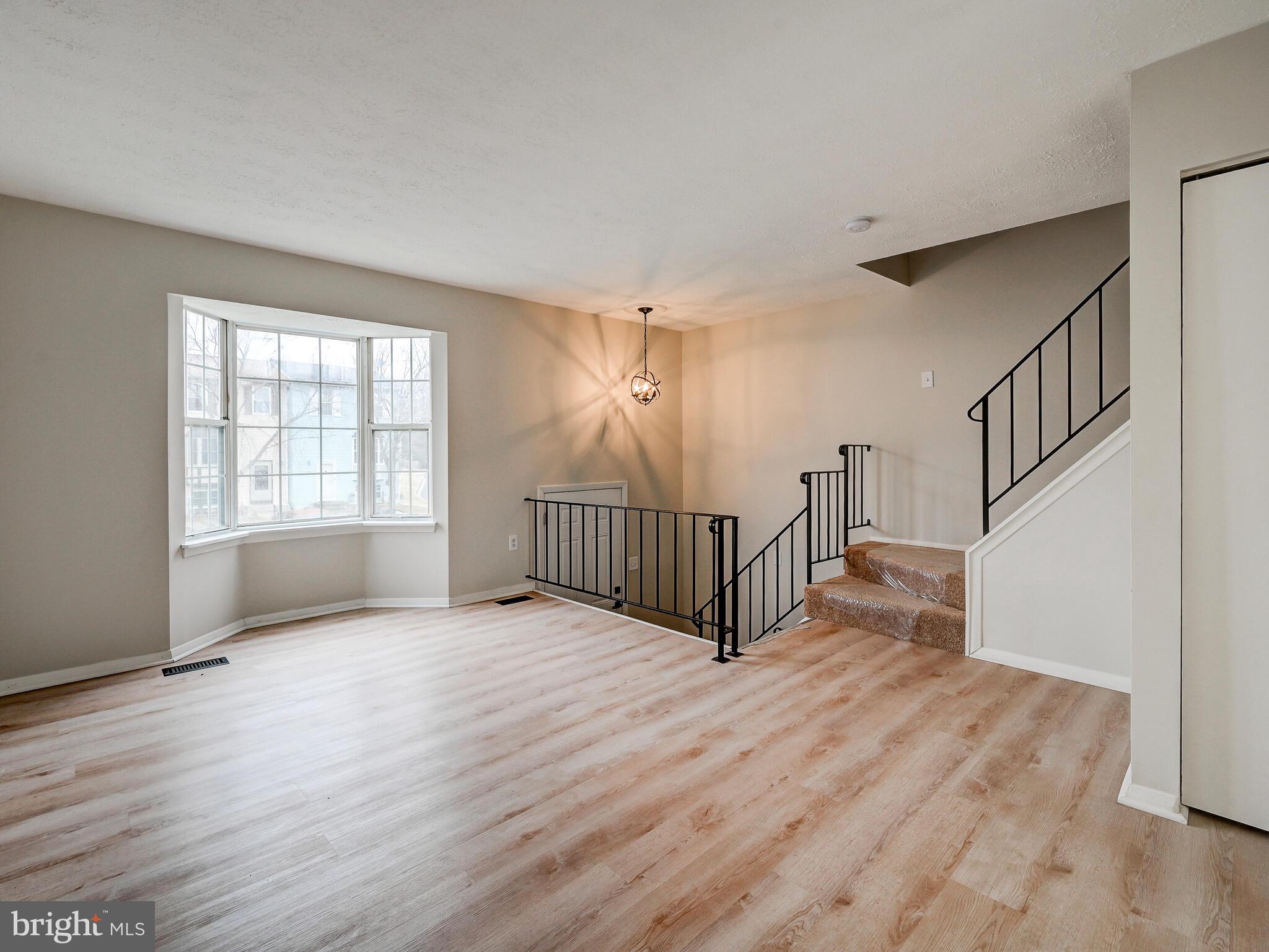 435 Kosoak Road Middle River, MD 21220 - Photo 5 of 29
