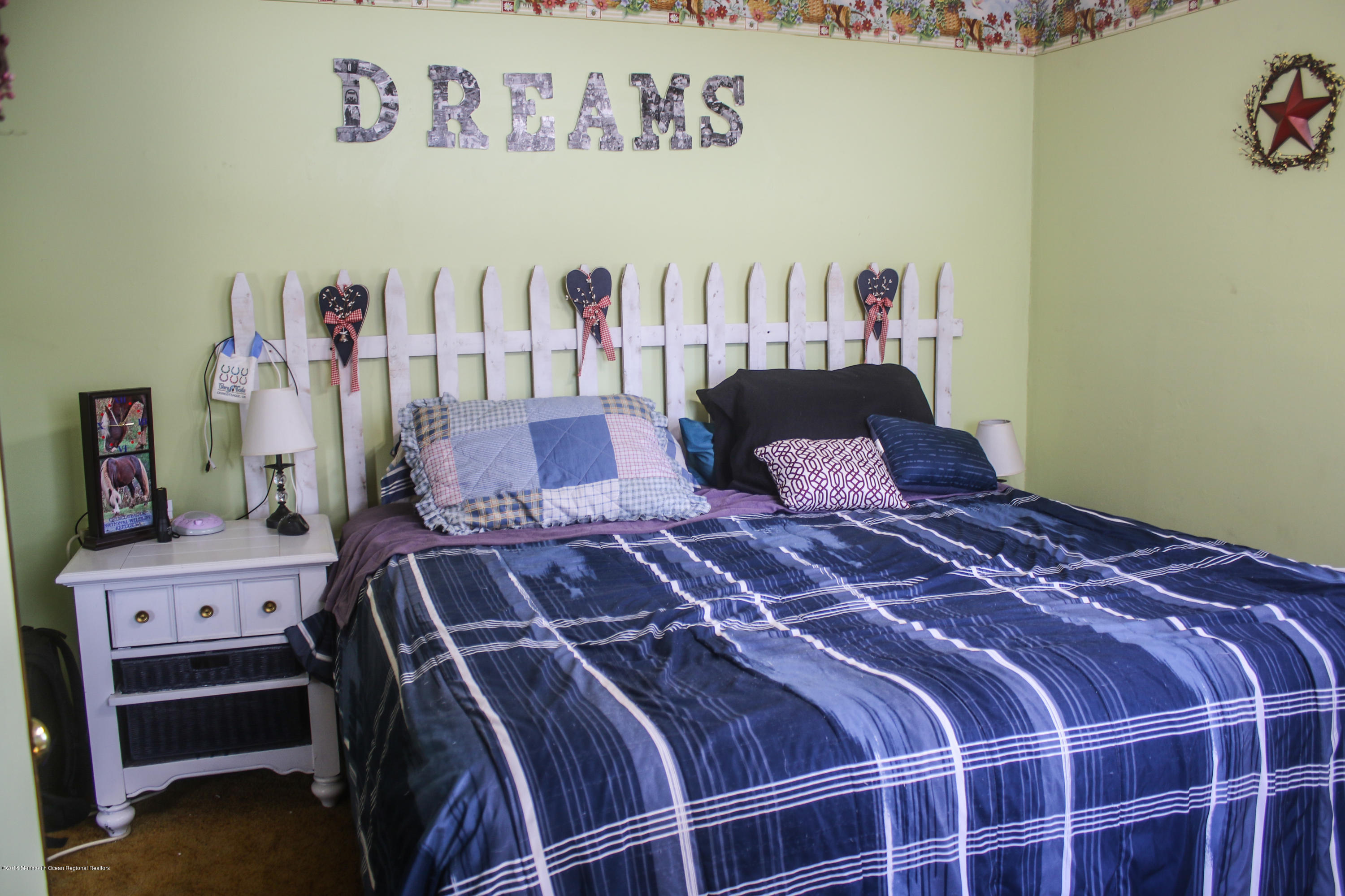 846 Pinehurst Road New Egypt, NJ 08533 - Photo 5 of 18 891A6706-1