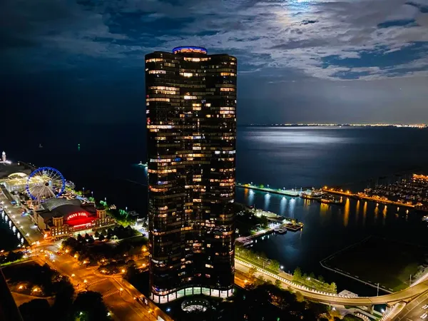 $3,700 | 505 North Lake Shore Drive, Unit 3204, Chicago, IL 60611