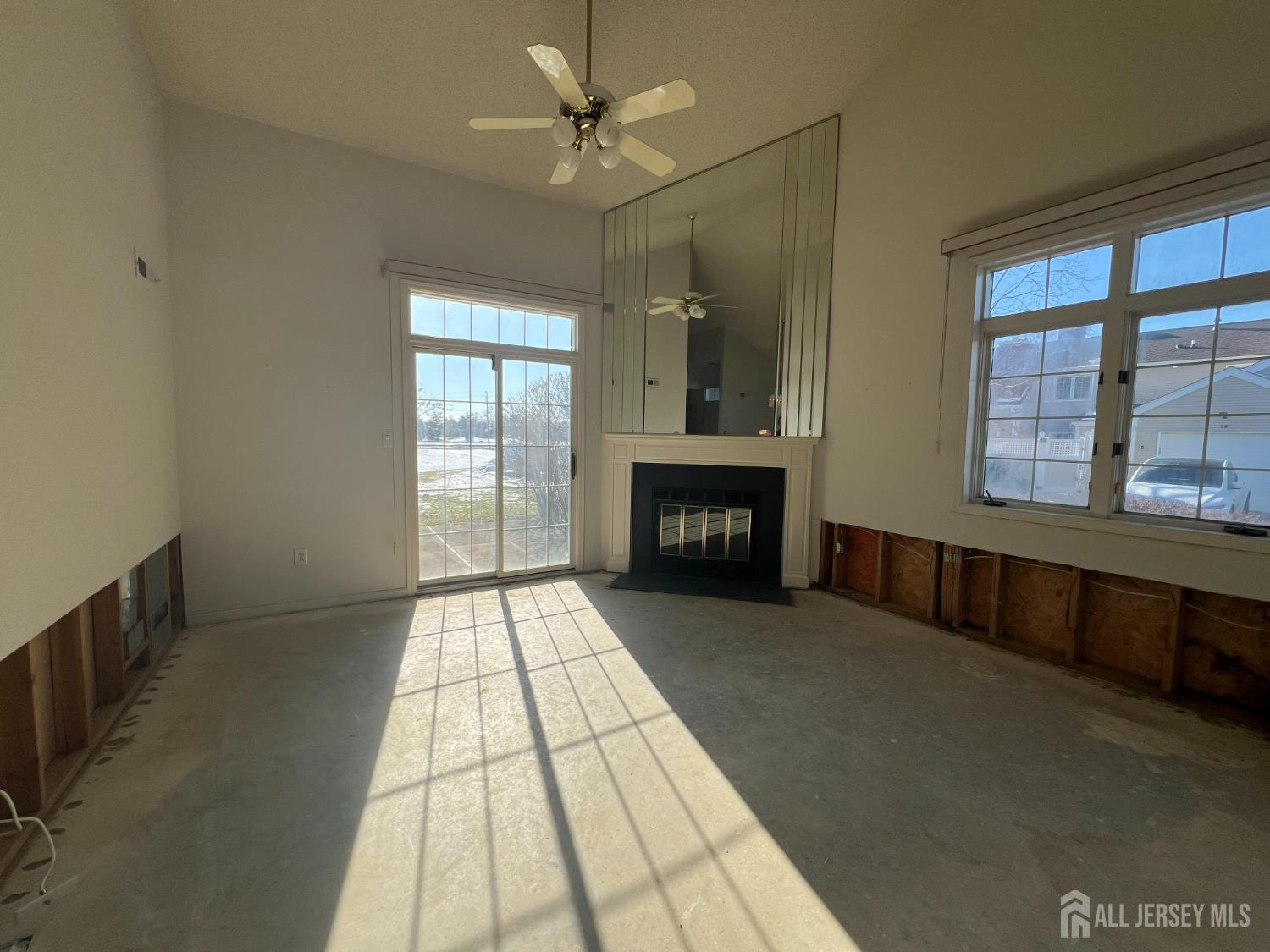 3 Winthrop Road Monroe Township, NJ 08831 - Photo 6 of 19