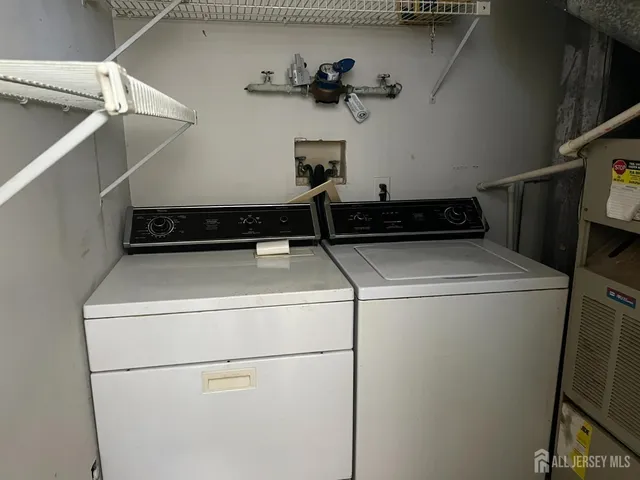 $315,000 | 3 Winthrop Road, Monroe Township, NJ 08831