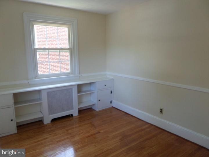718 Garden Road Glenside, PA 19038 - Photo 15 of 25 Bedroom 3