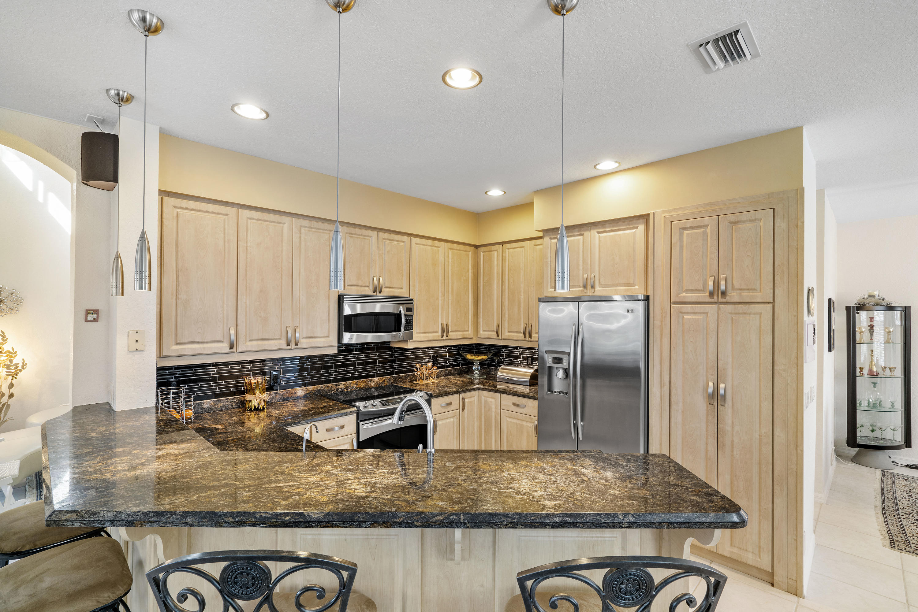 18717 Sea Turtle Lane Boca Raton, FL 33498 - Photo 19 of 43 18717 Sea Turtle Ln_20