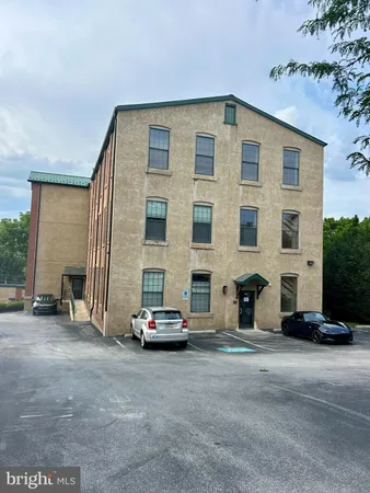 $259,900 | 541 Washington Avenue, Unit 202, Phoenixville, PA 19460