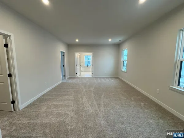 $6,500 | 61 Willow Lane, Unit 31, Parsippany, NJ 07054