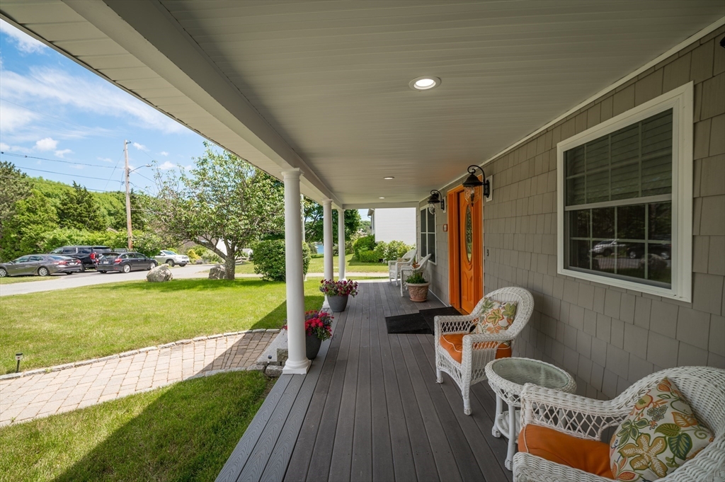 6 Riggs Point Road Gloucester, MA 01930 - Photo 4 of 39 Gallery Image 4