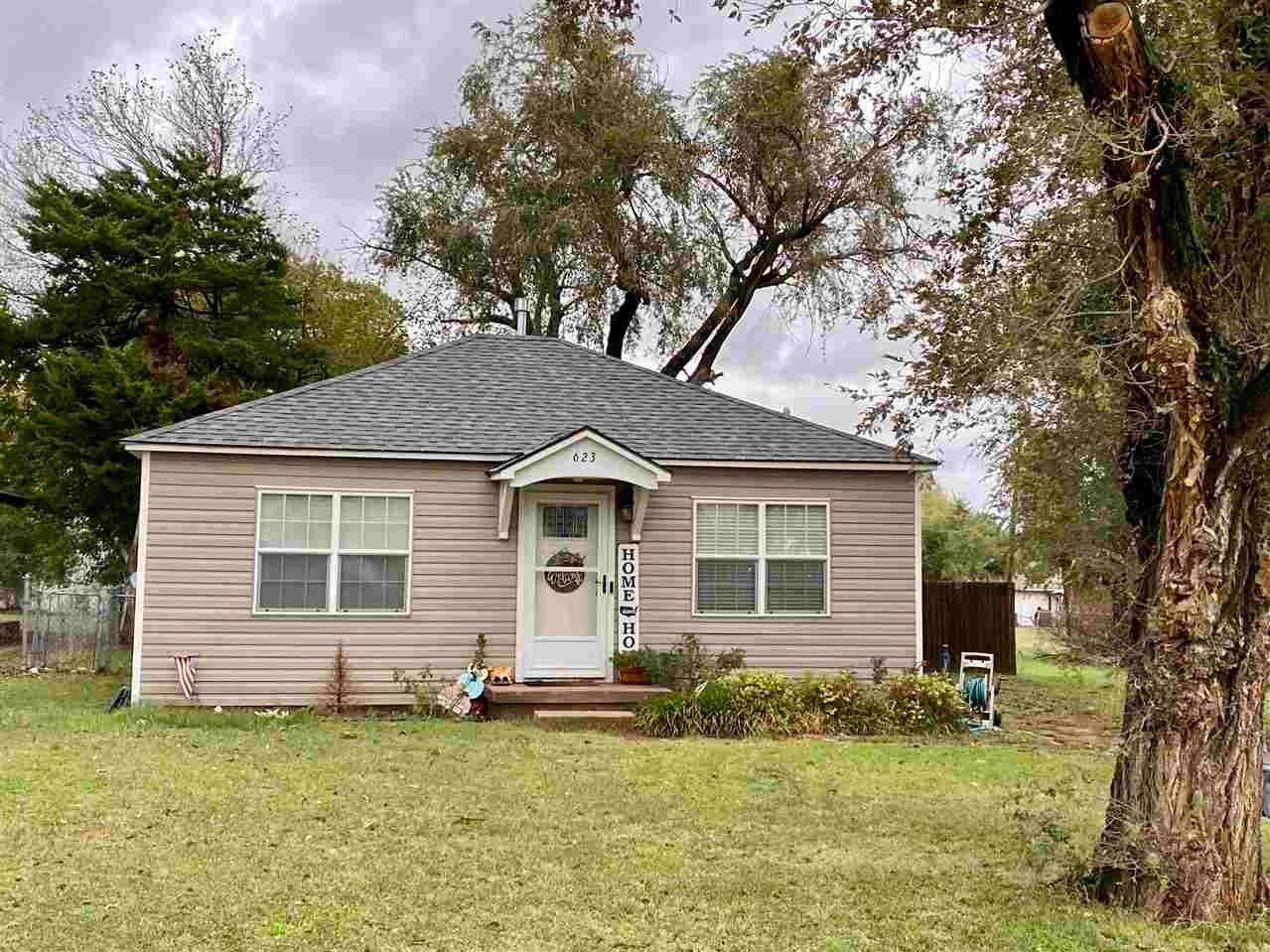 623 Otoe Street Perry, OK 73077 - Photo 1 of 11 Gallery Image 1
