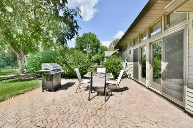 $405,900 | 2613 Tranquility Drive, St. Cloud, MN 56301