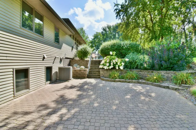 $405,900 | 2613 Tranquility Drive, St. Cloud, MN 56301