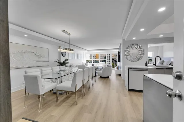 $675,000 | 405 North Ocean Boulevard, Unit 306, Pompano Beach, FL 33062