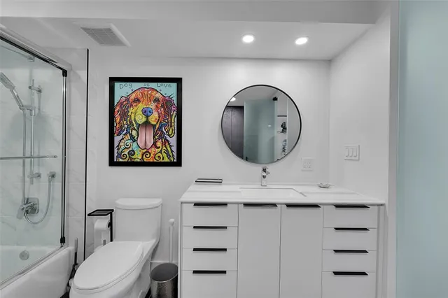 $675,000 | 405 North Ocean Boulevard, Unit 306, Pompano Beach, FL 33062