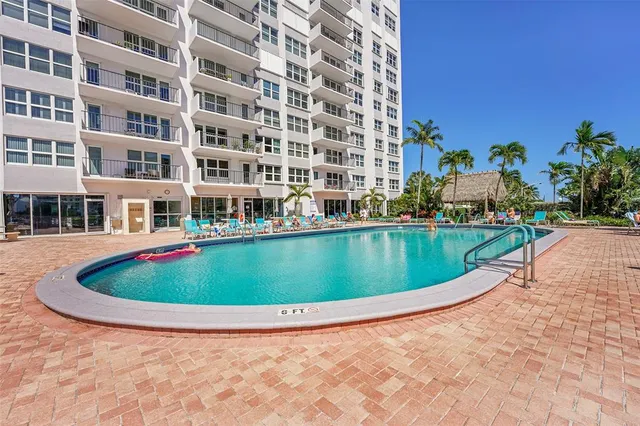 $675,000 | 405 North Ocean Boulevard, Unit 306, Pompano Beach, FL 33062