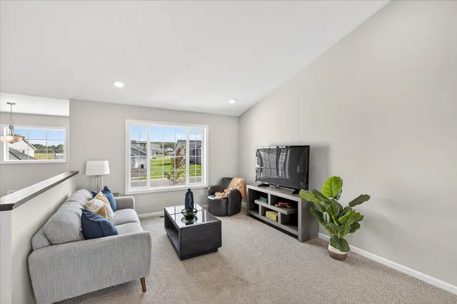 $369,900 | 1316 Wds Road Northeast, Isanti, MN 55040