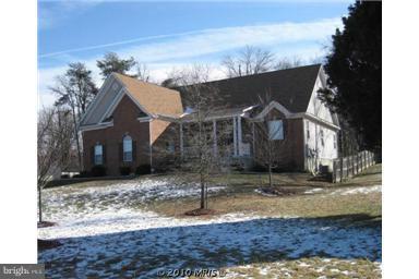 7812 Woodyard Road Clinton, MD 20735 - Photo 2 of 12 Exterior (Front)