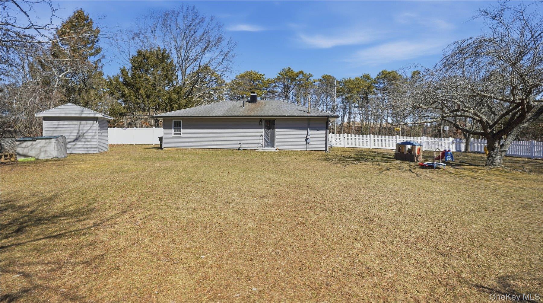 130 Beaver Dam Road Brookhaven, NY 11719 - Photo 28 of 30 View of fenced backyard