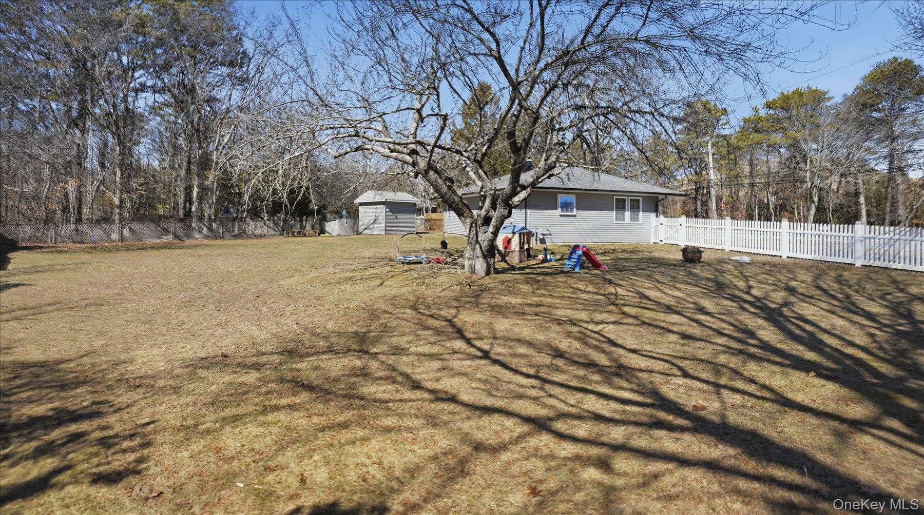 130 Beaver Dam Road Brookhaven, NY 11719 - Photo 29 of 30 View of fenced backyard