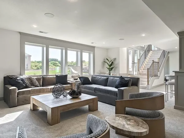 $1,675,000 | 5831 Lentz Drive, Parkville, MO 64152