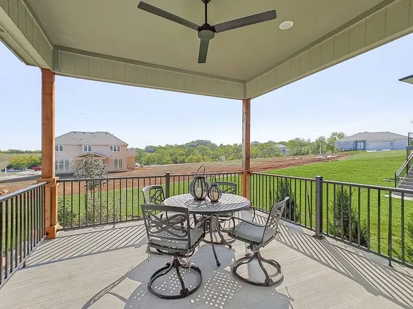 $1,675,000 | 5831 Lentz Drive, Parkville, MO 64152