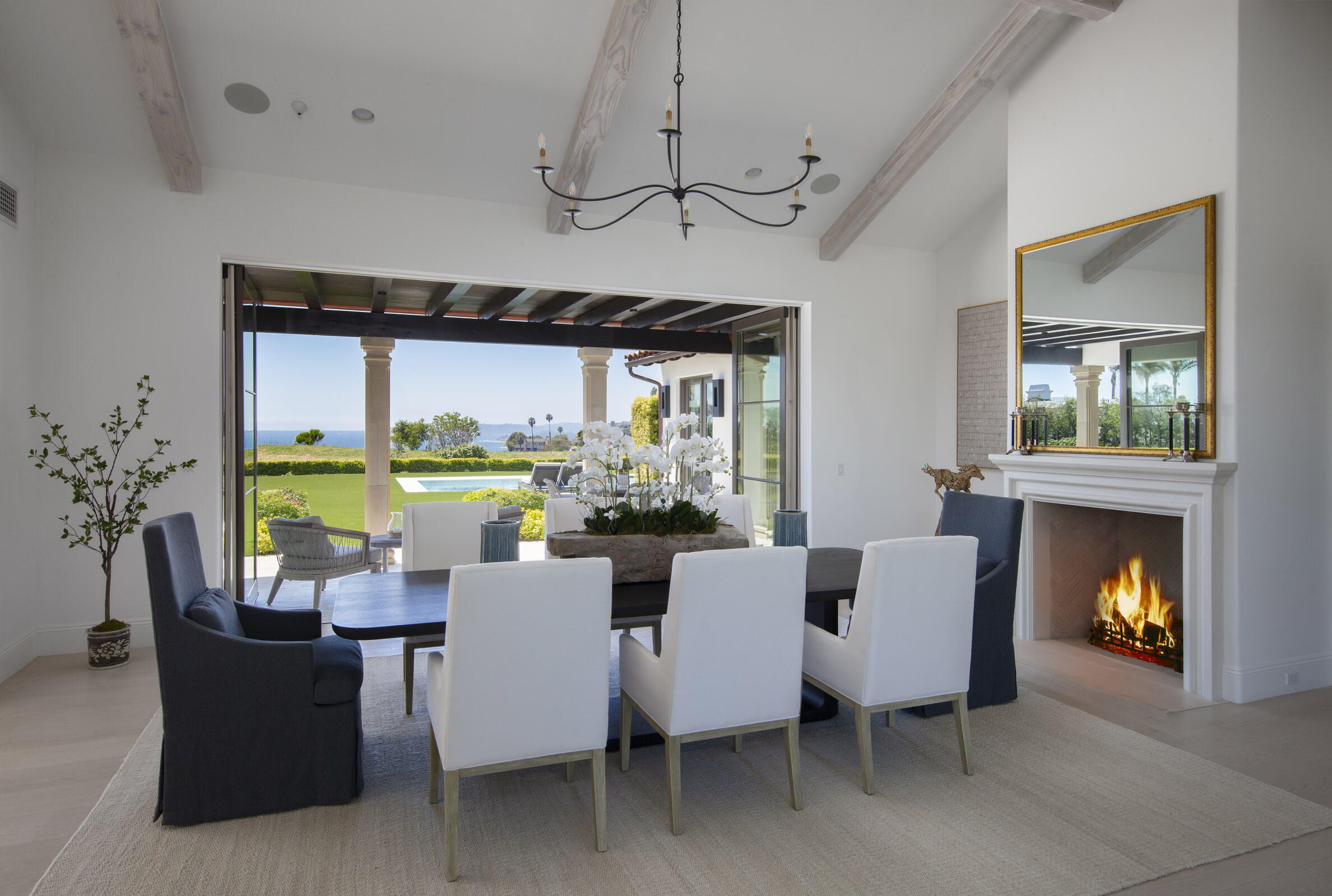 2720 Montecito Ranch Place Summerland, CA 93067 - Photo 14 of 37 Dining room