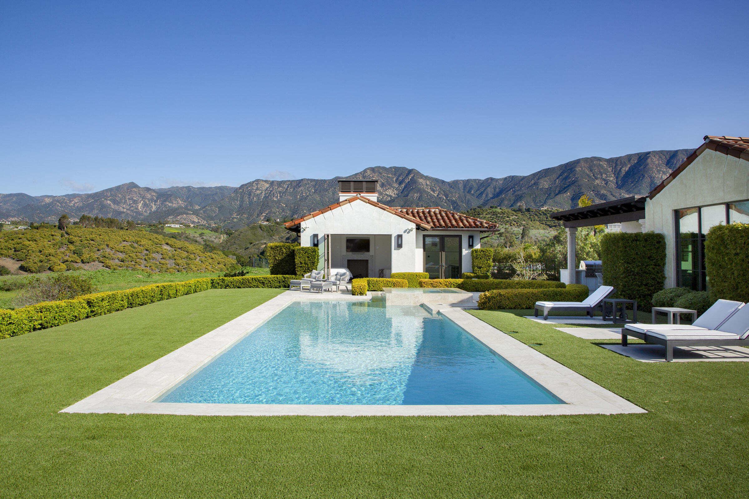 2720 Montecito Ranch Place Summerland, CA 93067 - Photo 28 of 37 Pool house