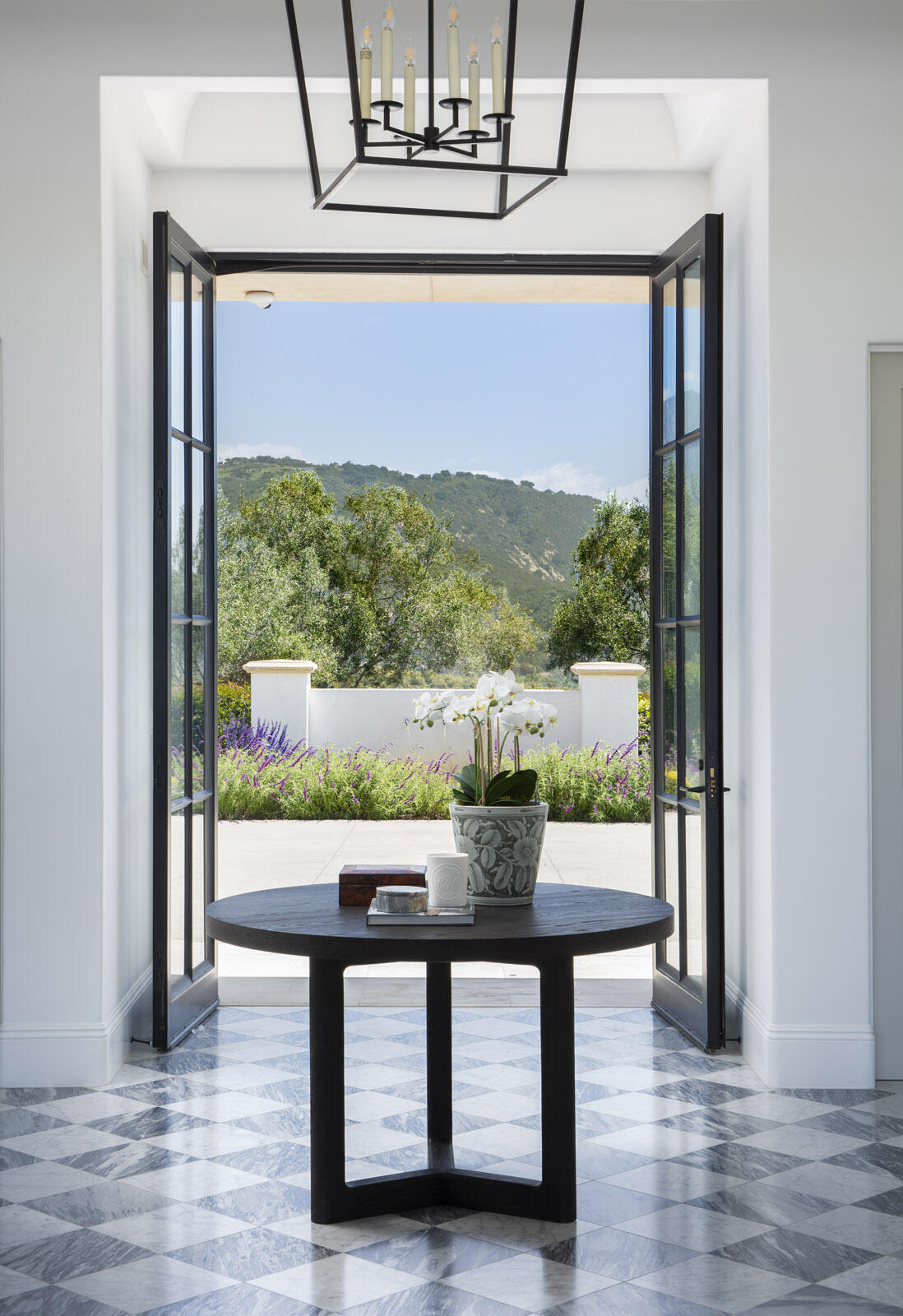 2720 Montecito Ranch Place Summerland, CA 93067 - Photo 4 of 37 Entry