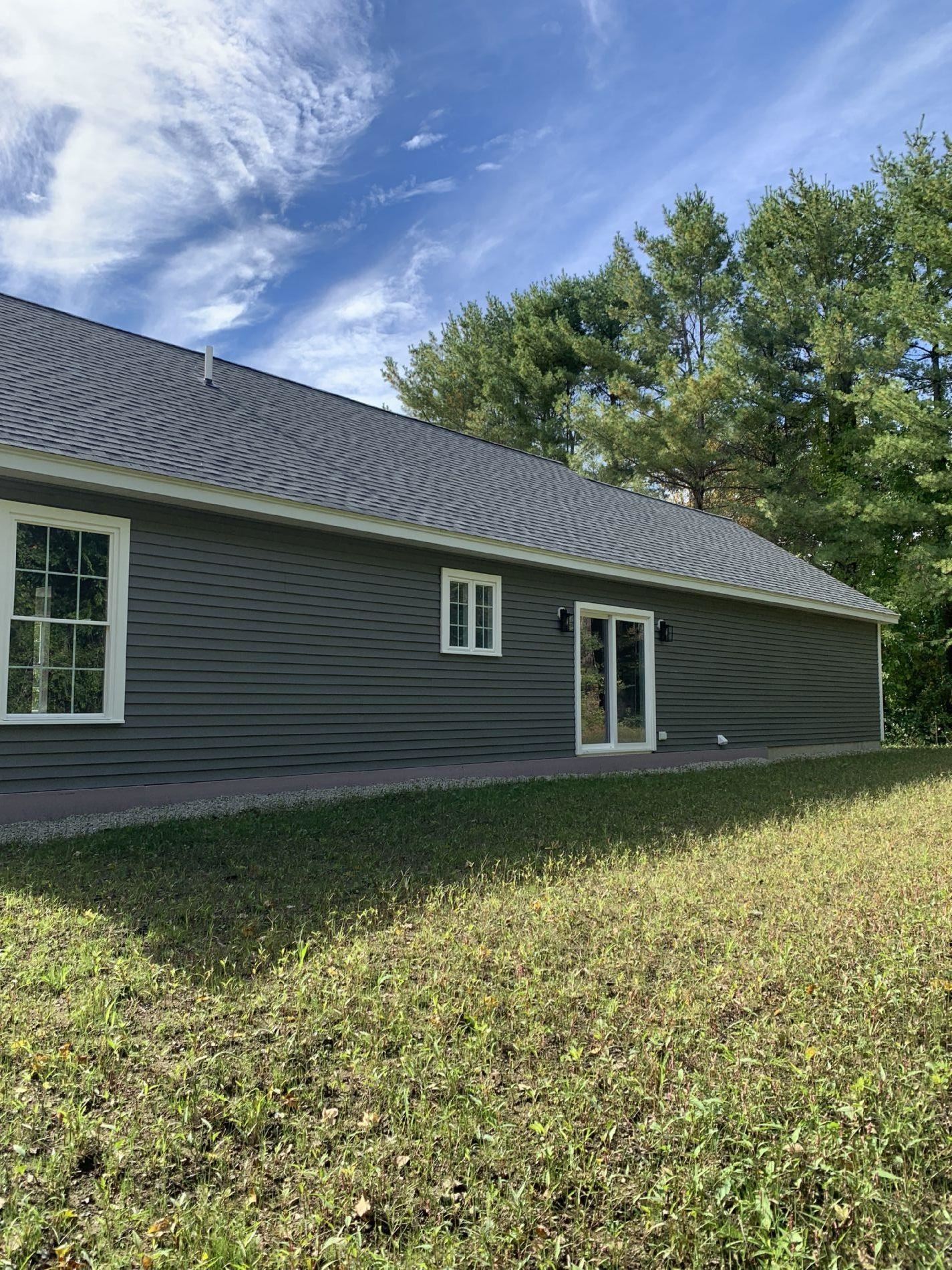 562 Pickering Road Rochester, NH 03867 - Photo 6 of 29