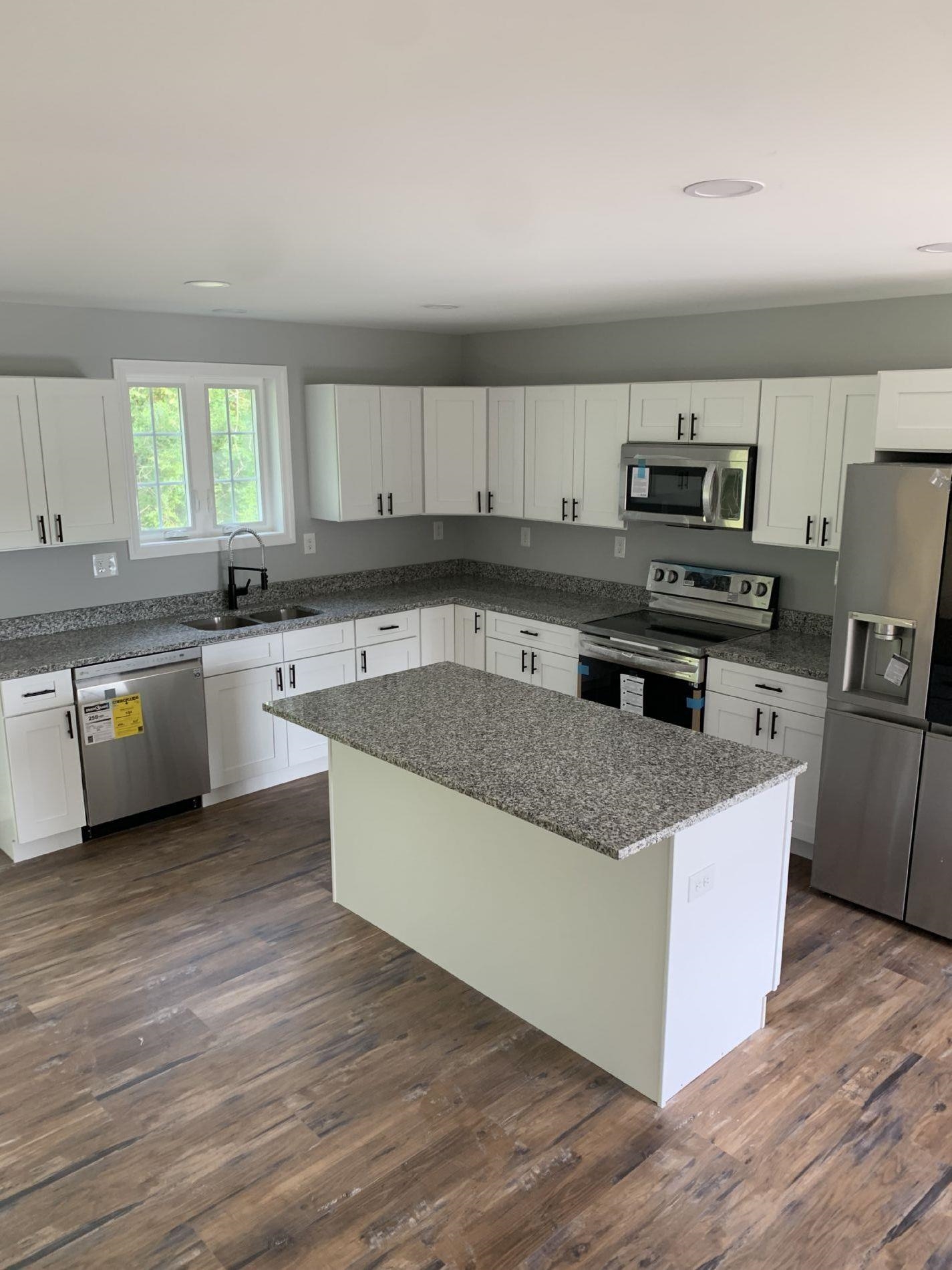 562 Pickering Road Rochester, NH 03867 - Photo 9 of 29