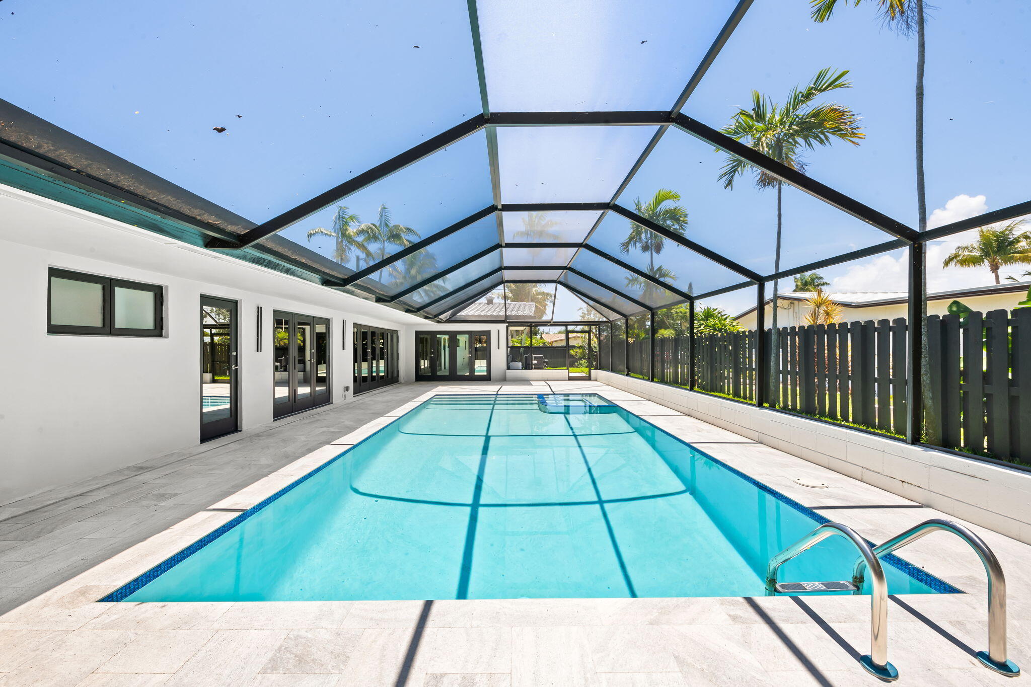 2811 Northeast 53rd Court Lighthouse Point, FL 33064 - Photo 29 of 31 Pool