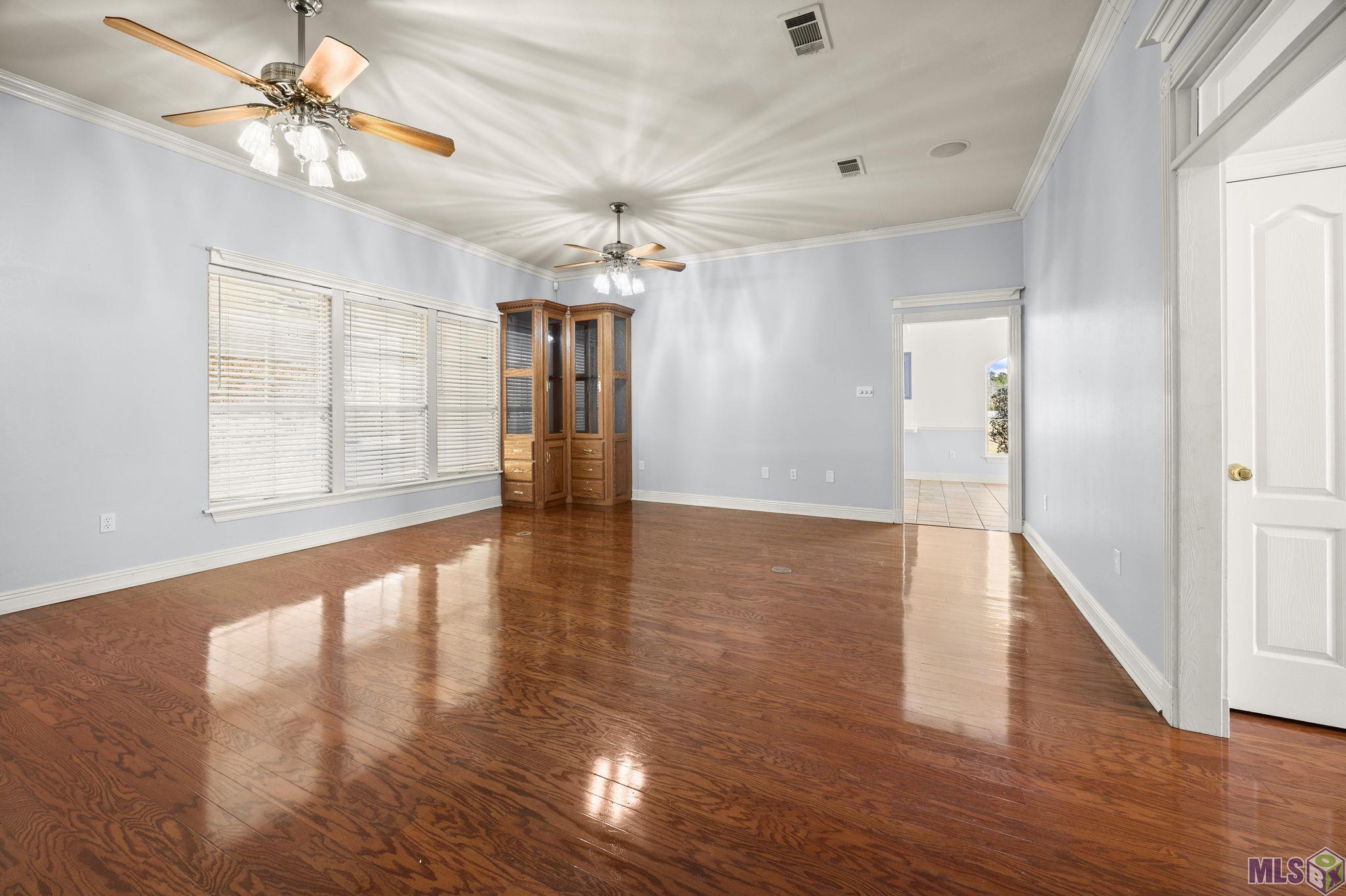 25075 Peplow Road Holden, LA 70744 - Photo 8 of 30 Gallery Image 8