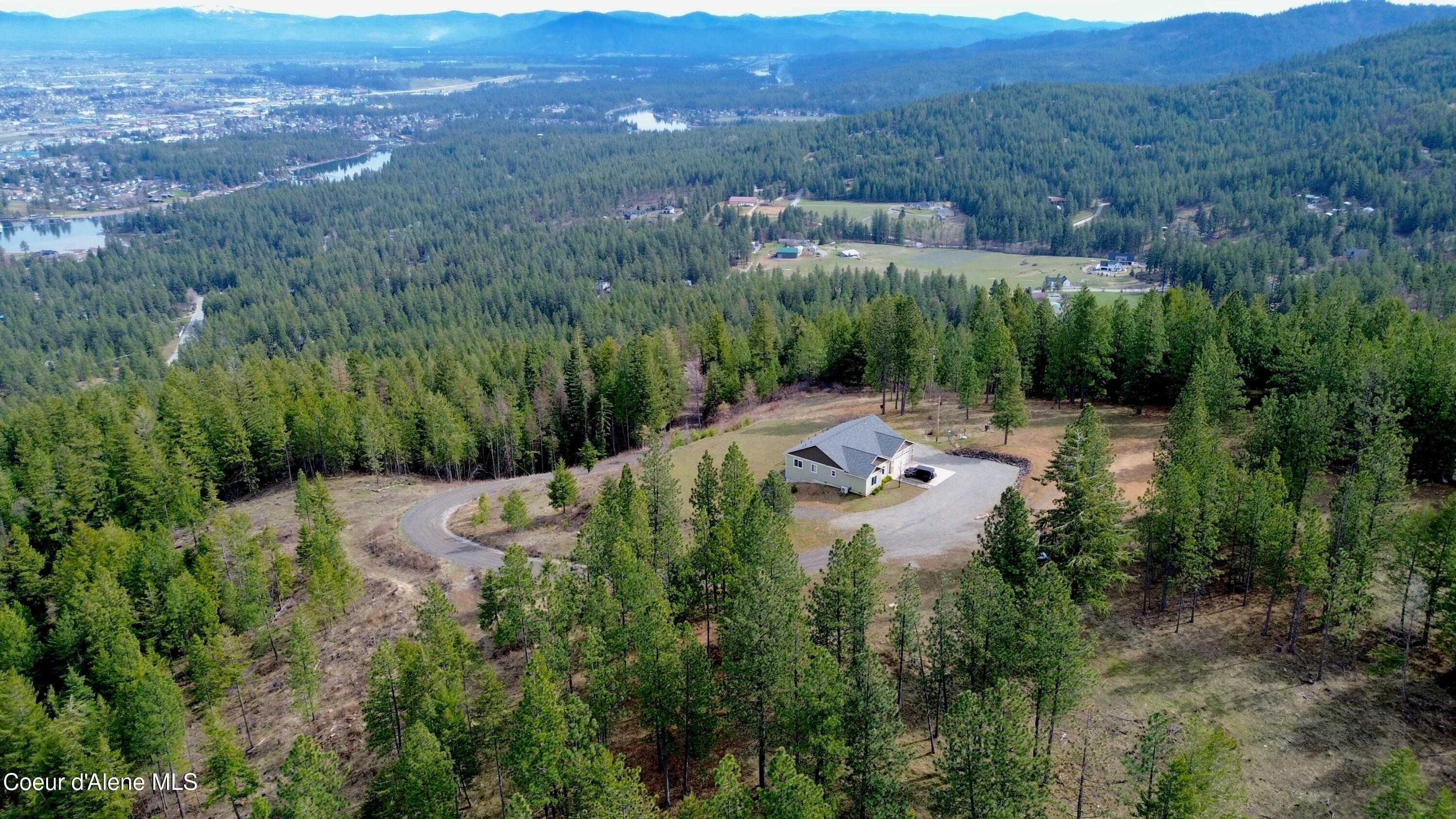 13476 West Margishward Road Post Falls, ID 83854 - Photo 2 of 60 2