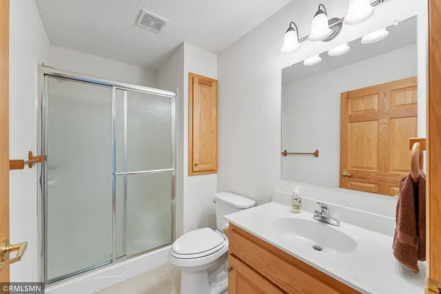 $279,900 | 1430 South Irving Avenue, Rush City, MN 55069