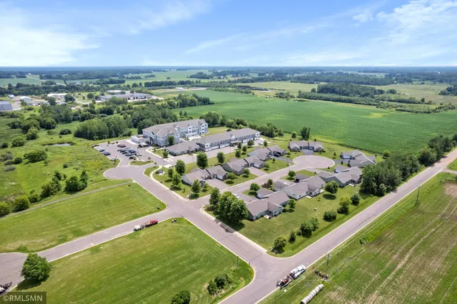 $279,900 | 1430 South Irving Avenue, Rush City, MN 55069