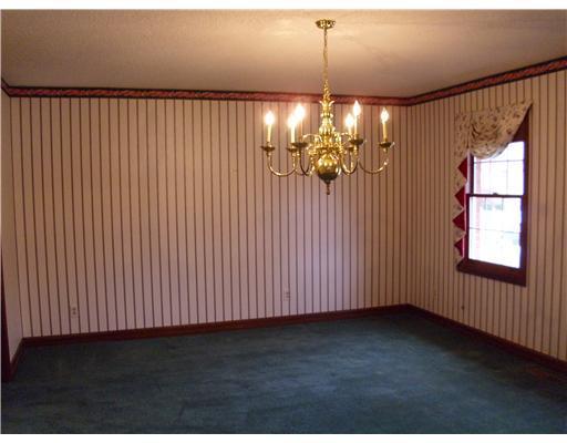 1158 Scanlon Lane Springfield, OH 45503 - Photo 6 of 13