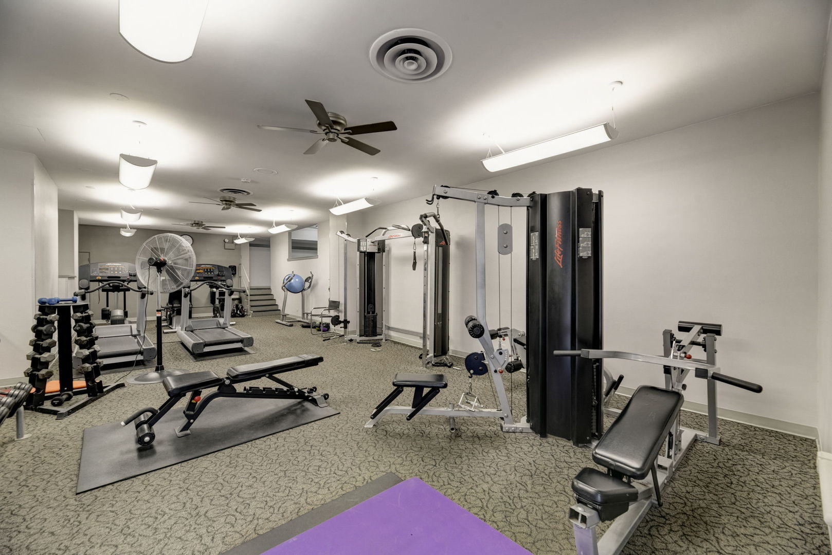 6301 North Sheridan Road, Unit 10N Chicago, IL 60660 - Photo 13 of 26 Gallery Image 13