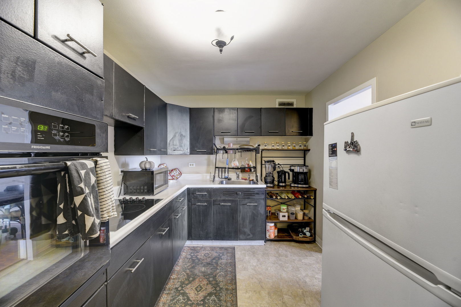 6301 North Sheridan Road, Unit 10N Chicago, IL 60660 - Photo 7 of 26 Gallery Image 7