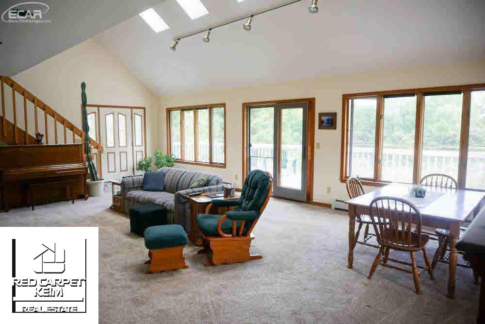 1360 South Washburn Road Davison, MI 48423 - Photo 10 of 32 21213589-9.JPG