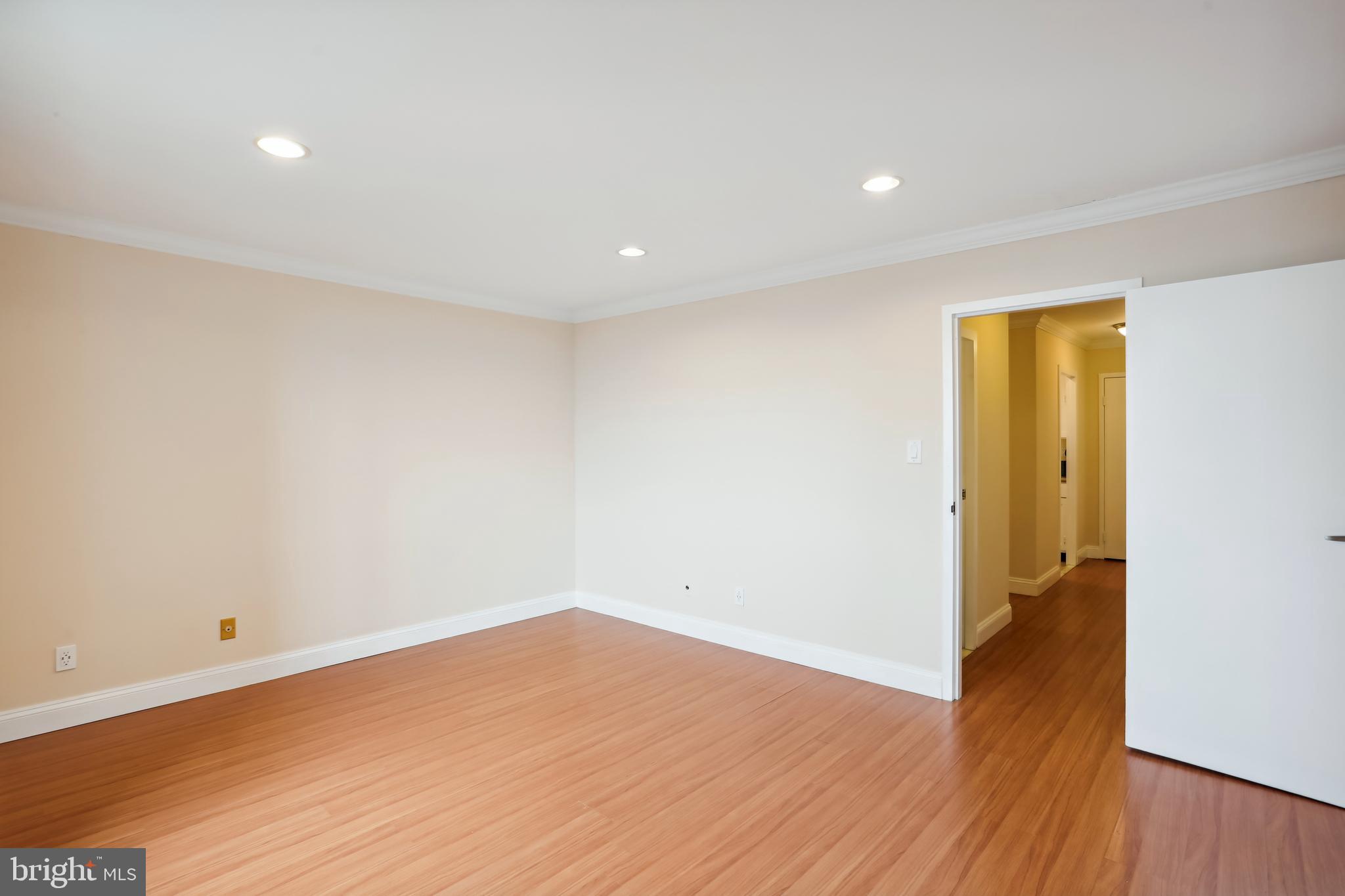 9701 Fields Road, Unit 1508 Gaithersburg, MD 20878 - Photo 33 of 50