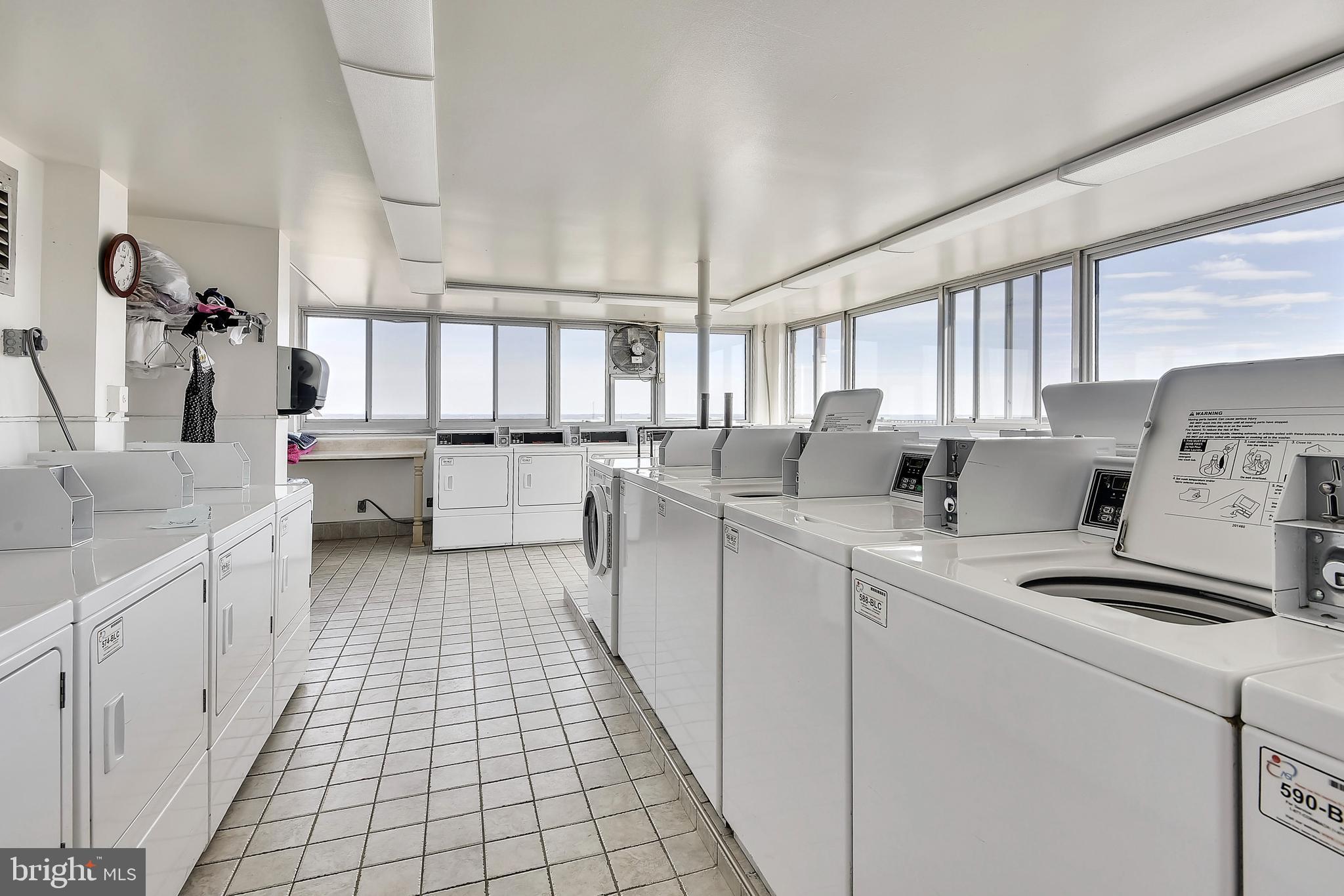 9701 Fields Road, Unit 1508 Gaithersburg, MD 20878 - Photo 38 of 50