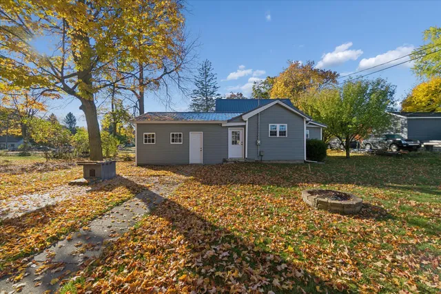 $189,000 | 311 East Pine Street, Edmore, MI 48829