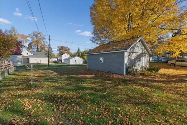 $189,000 | 311 East Pine Street, Edmore, MI 48829