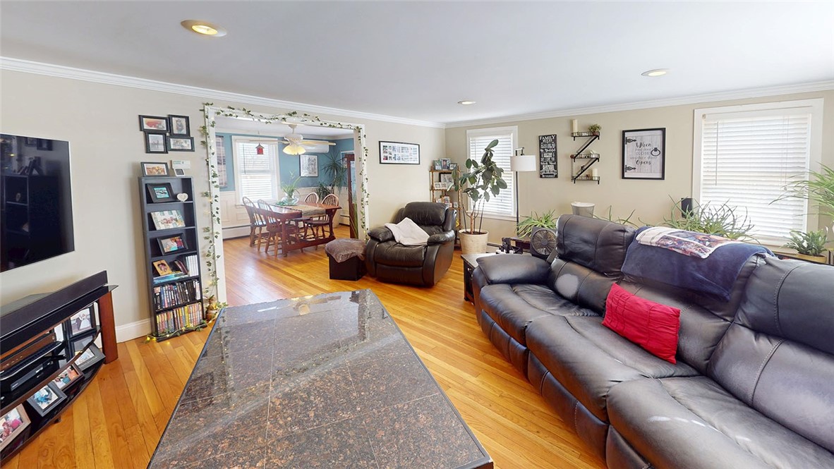 11 Blackbird Road South Kingstown, RI 02892 - Photo 15 of 27