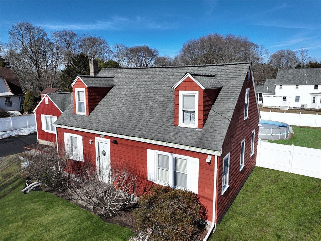 11 Blackbird Road South Kingstown, RI 02892 - Photo 2 of 27