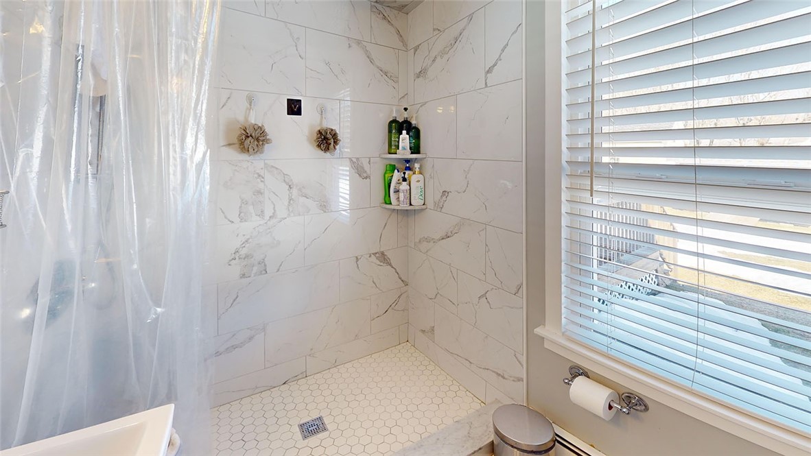 11 Blackbird Road South Kingstown, RI 02892 - Photo 7 of 27