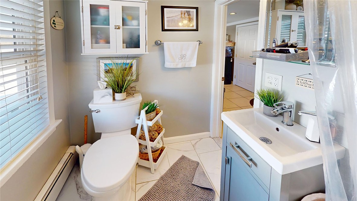 11 Blackbird Road South Kingstown, RI 02892 - Photo 8 of 27