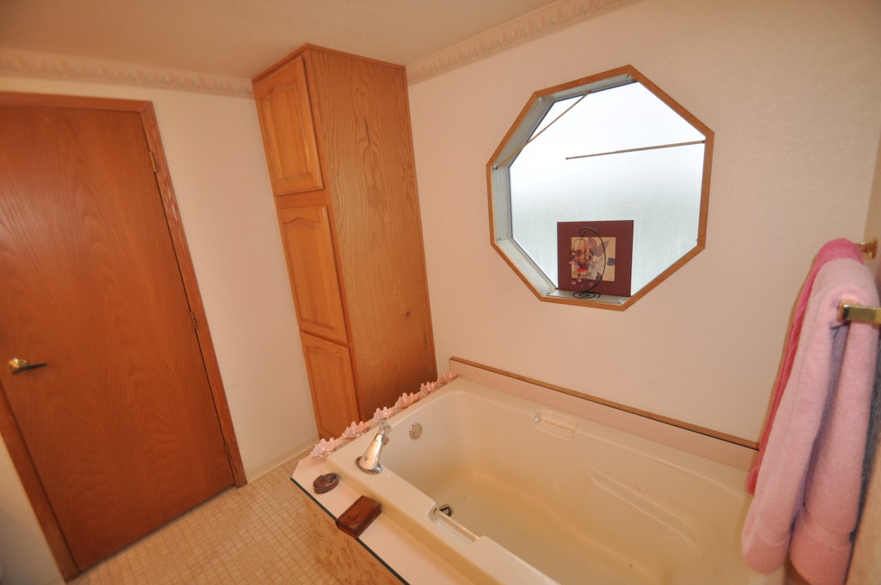 107 North Herald Road Spokane Valley, WA 99206 - Photo 14 of 20