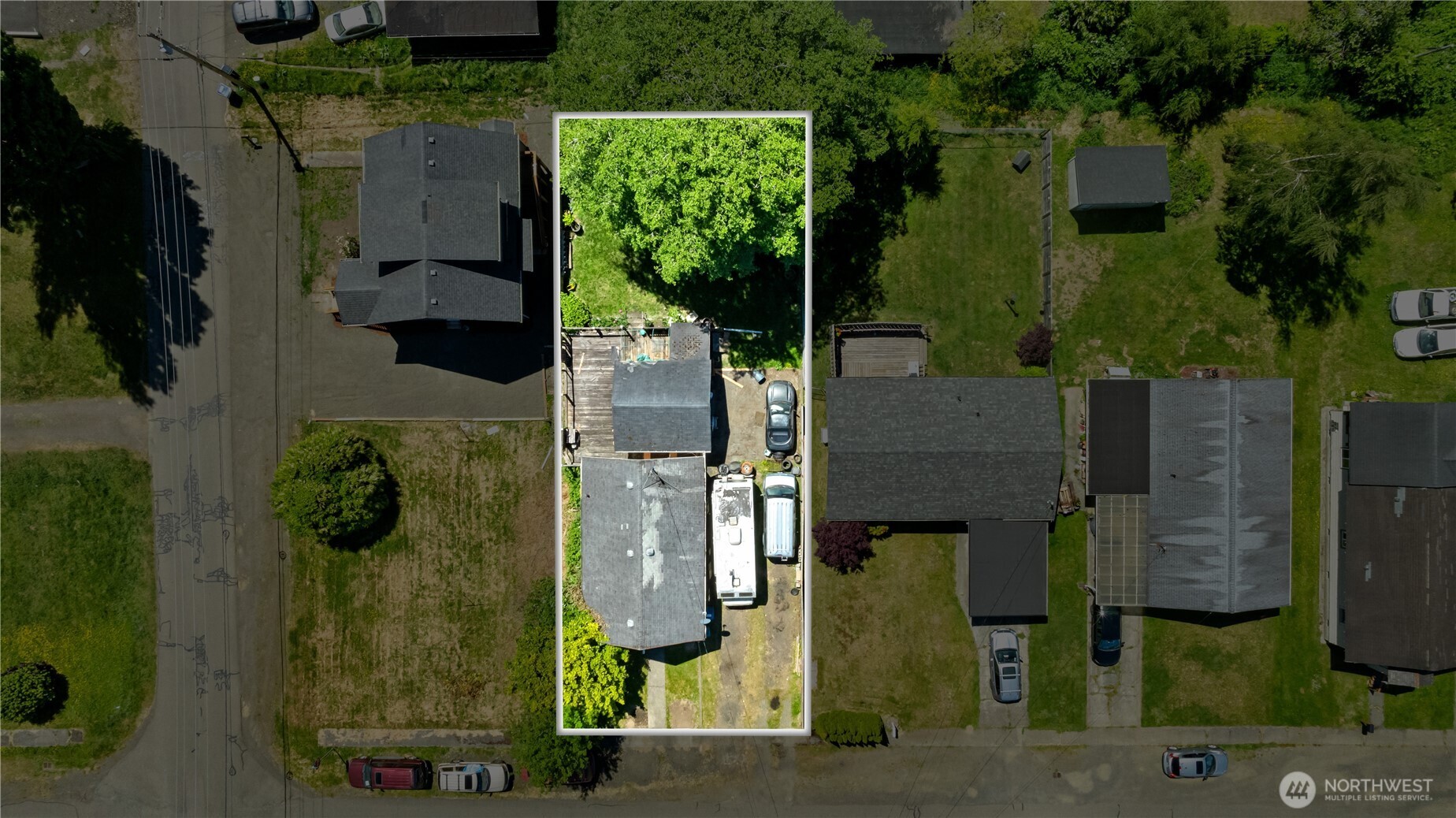 1105 West Perry Street Aberdeen, WA 98520 - Photo 2 of 20 an aerial view of residential houses with outdoor space
