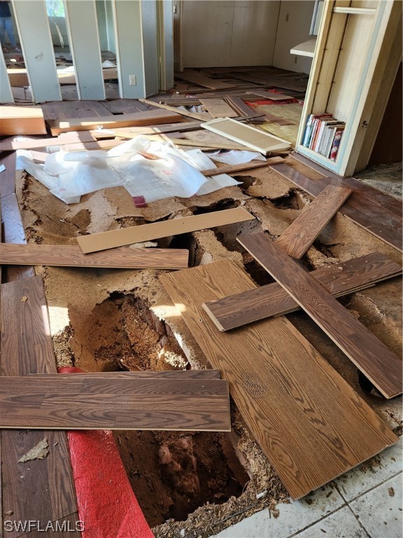 3579 Unique Circle Fort Myers, FL 33908 - Photo 3 of 6 a view of a fireplace