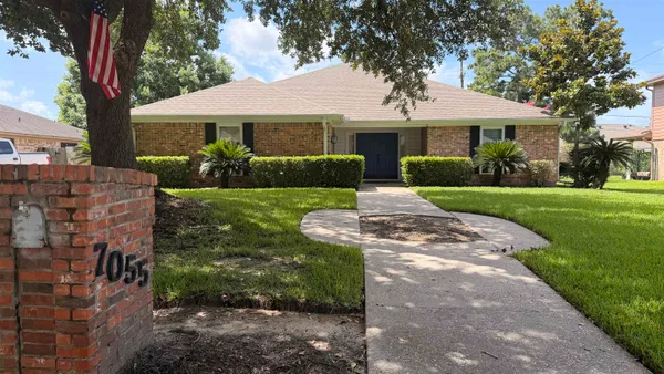 $239,900 | 7055 Shanahan Drive, Beaumont, TX 77706