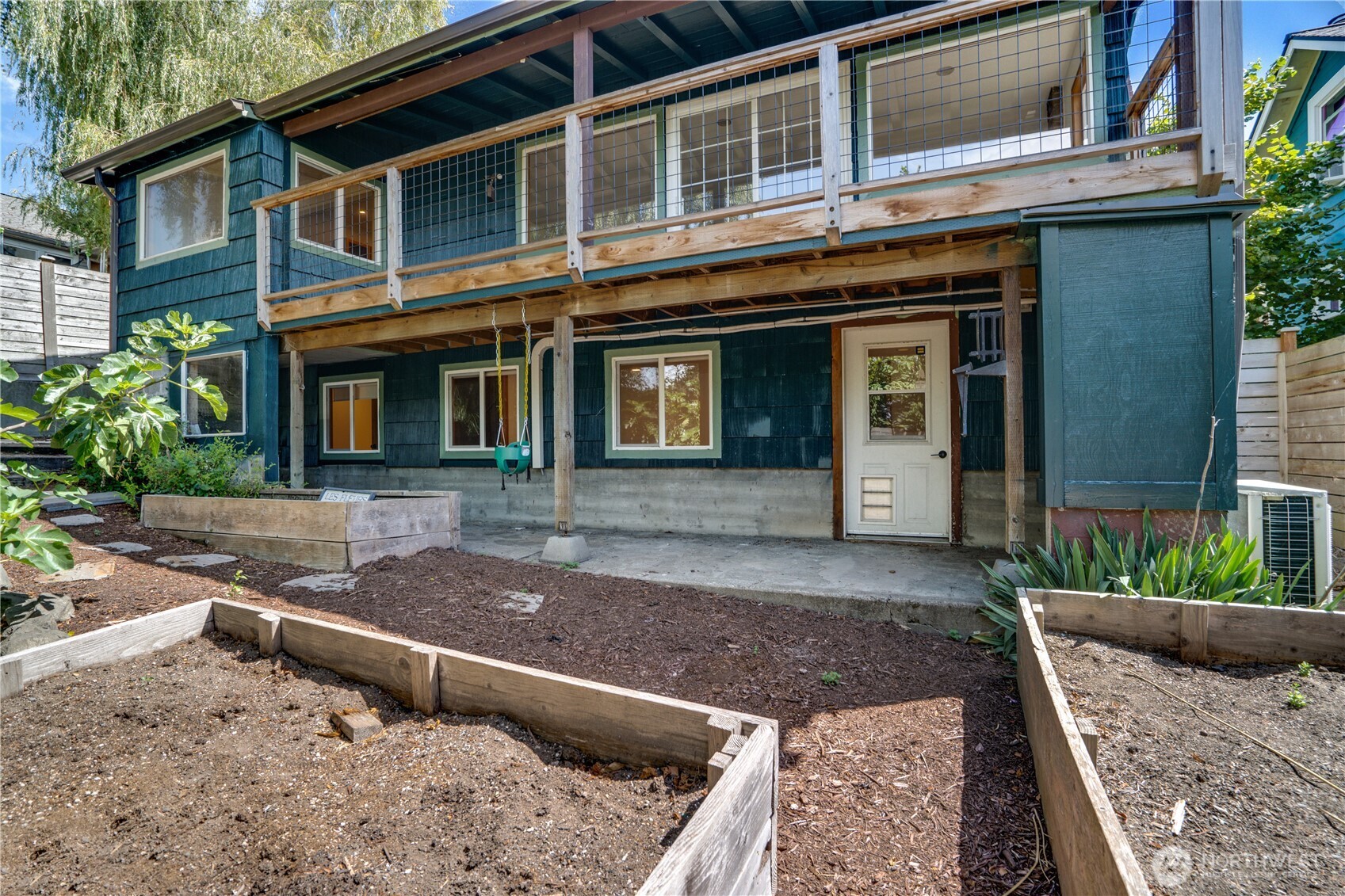1127 Perry Avenue Bremerton, WA 98310 - Photo 29 of 38 Gallery Image 29