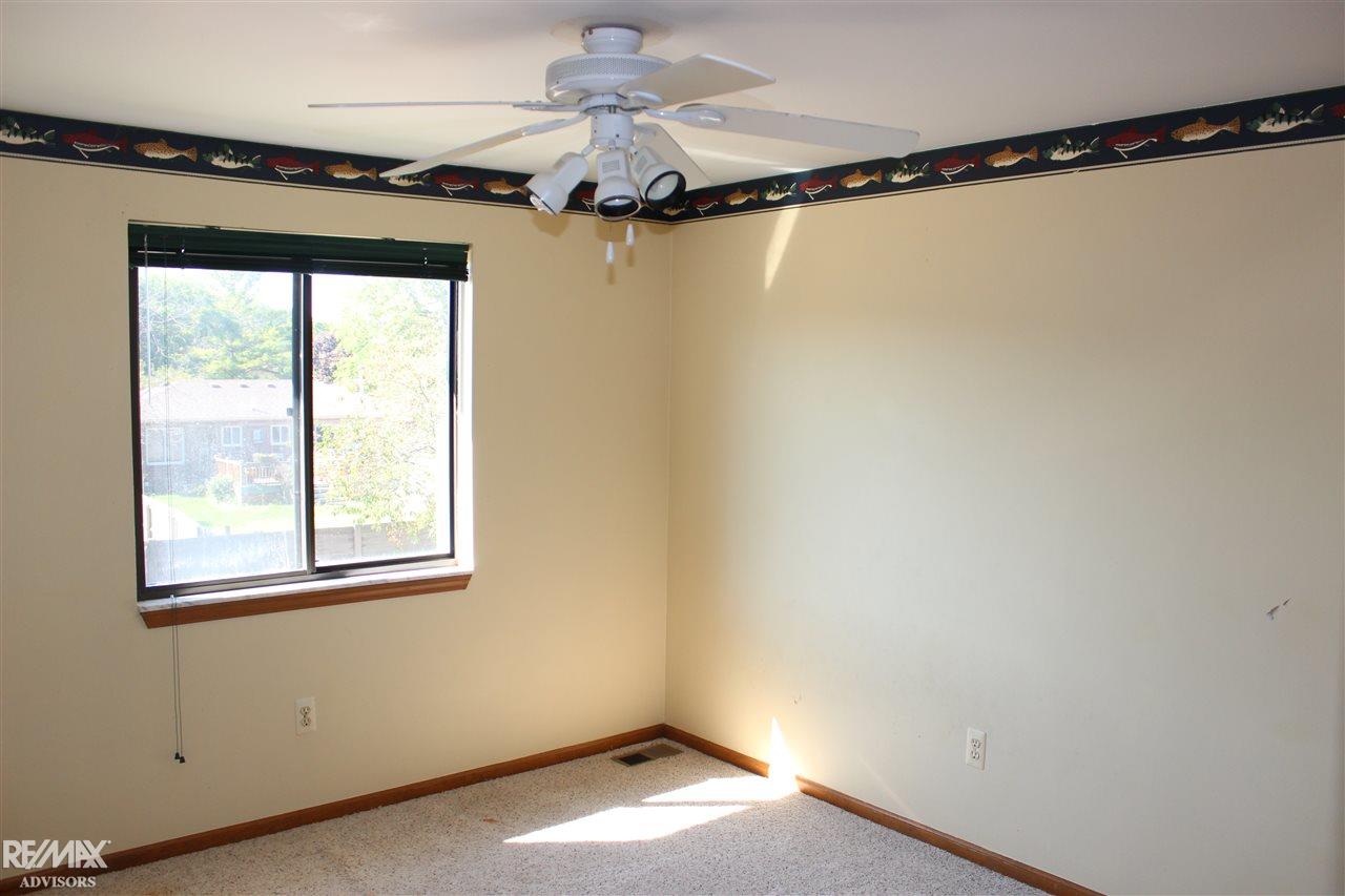 48576 Sugarbush Road, Unit 59 BLDG 6 Chesterfield, MI 48047 - Photo 8 of 12